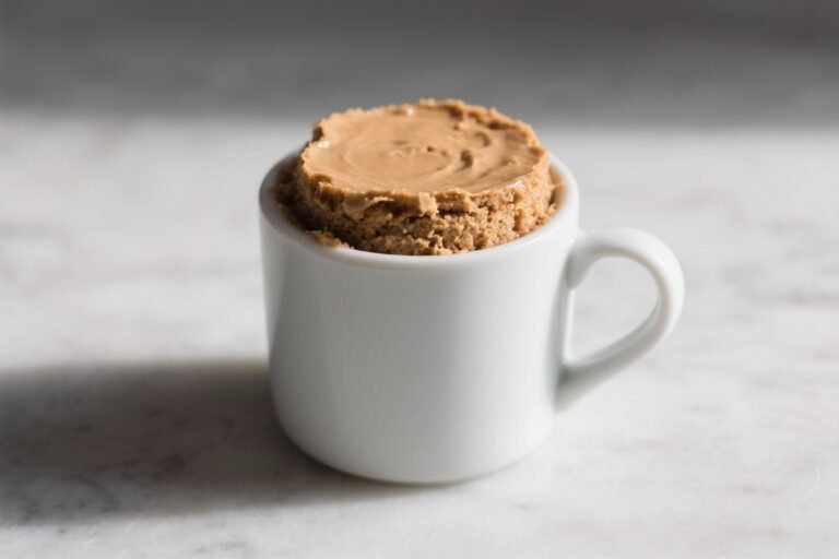 Keto Peanut Butter Mug Cake – Quick, Cozy, and Low-Carb