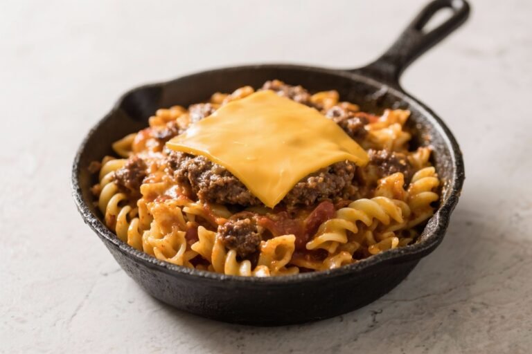 Skillet Cheeseburger Pasta – A Cozy One-Pan Weeknight Favorite