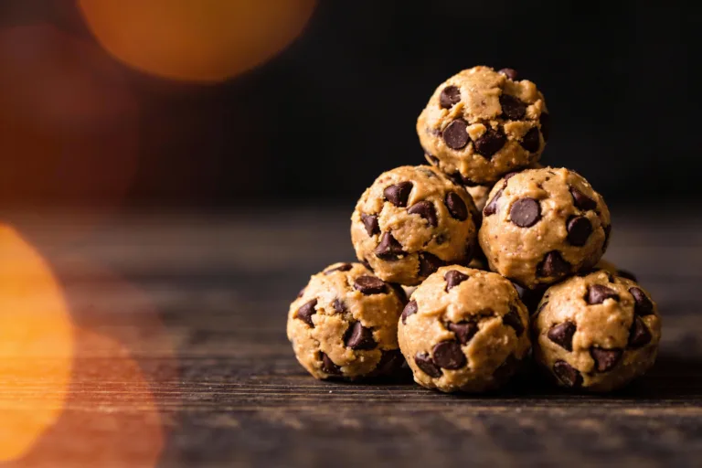 Keto Chocolate Chip Cookie Dough Bites