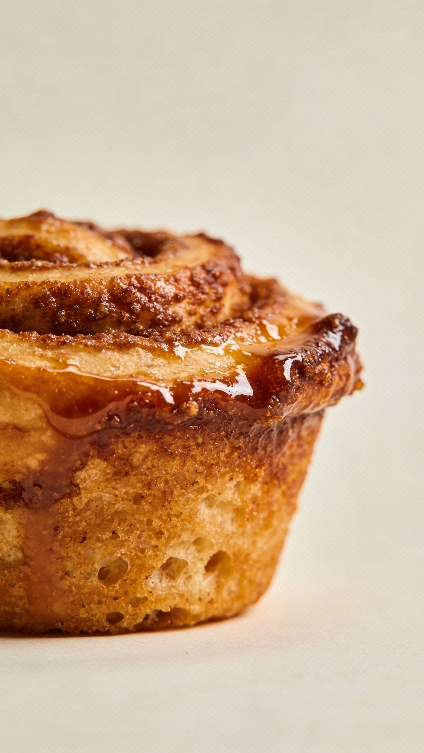 macro shot of caramelized edge keto cinnamon roll cup