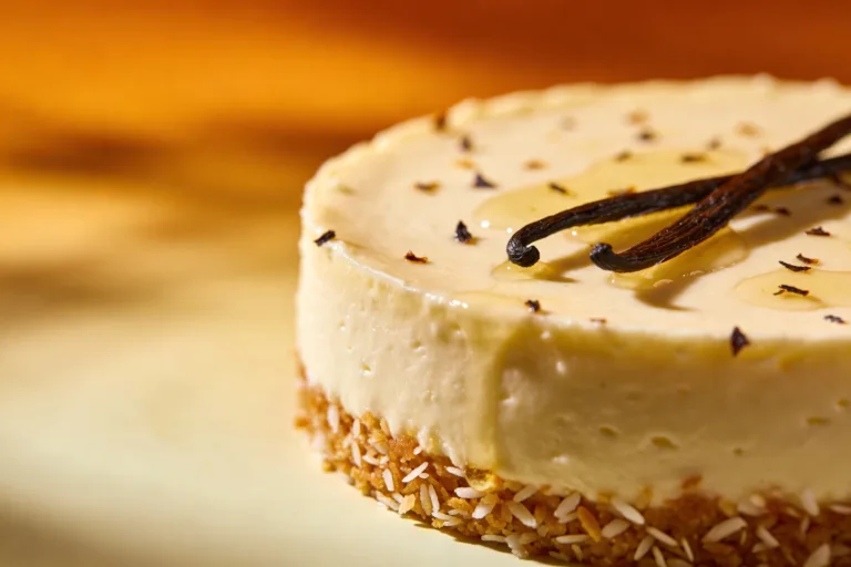 Keto Coconut Vanilla Cheesecake